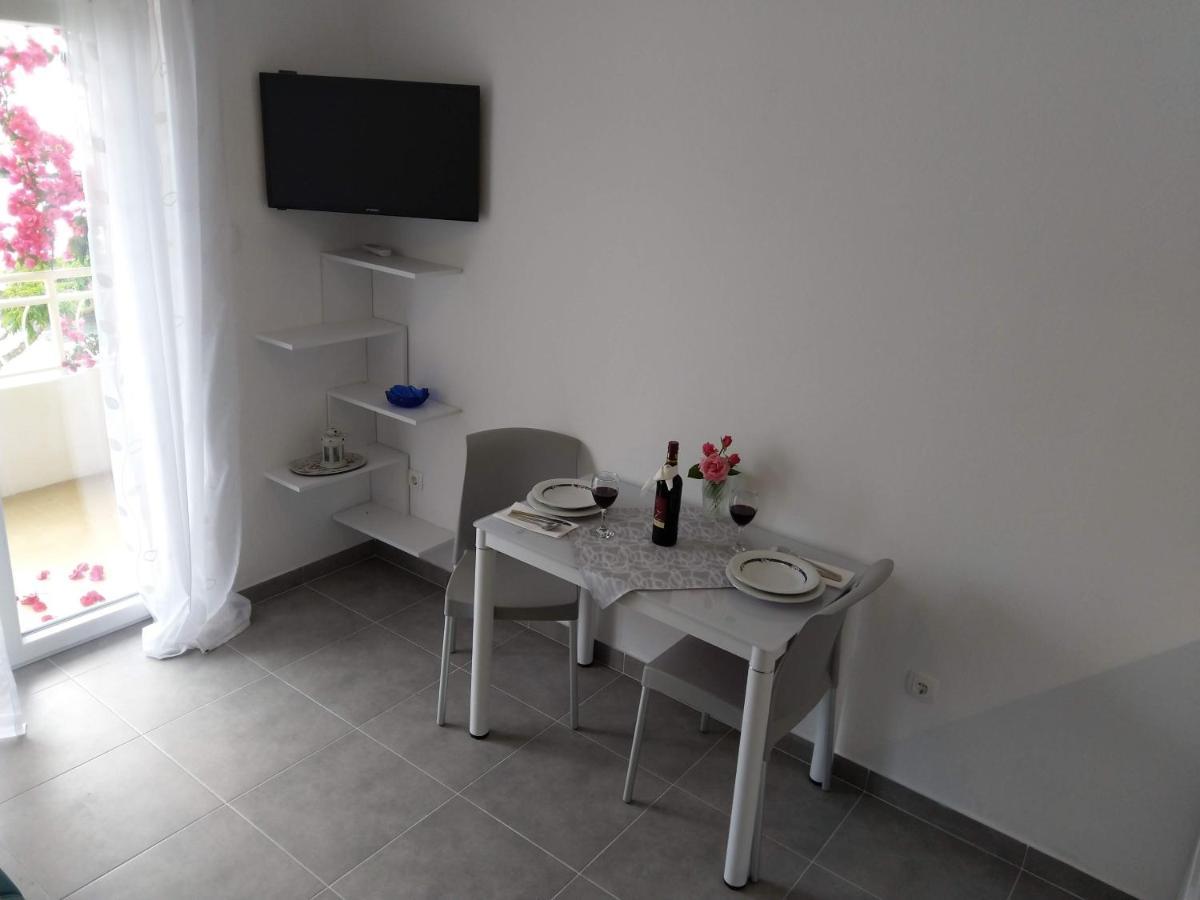 Apartmani Ines Drasnice Exterior photo